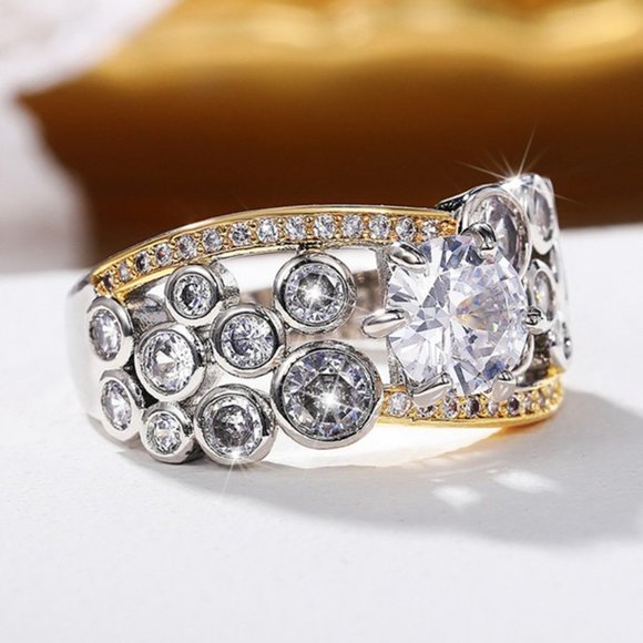 Jewelry - 925 Silver Plated 4A Round Brilliant Cut CZ Wedding Ring, MLNN1058